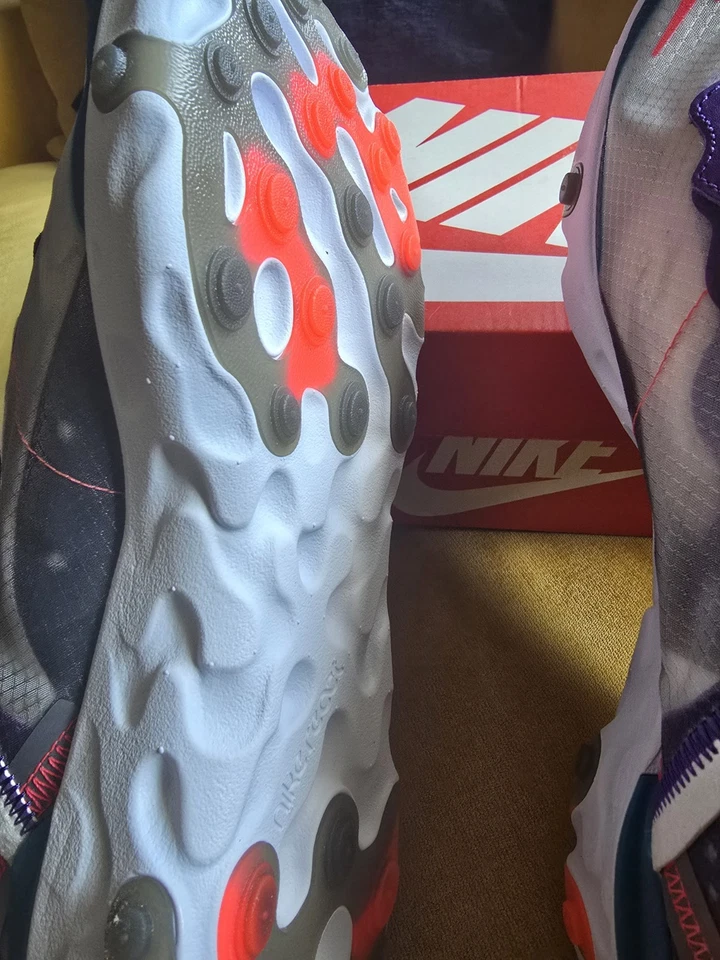 Nike React Element 87 Black/red Orbit/white Size 8.5 - Image 2 of 4