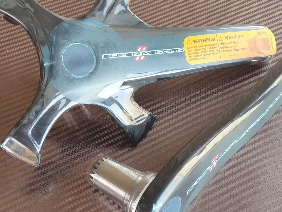 Brazos de manivela Campagnolo Super Record 11s carbono titanio 175 mm Ultra Torque 2015- Foto 2 de 4