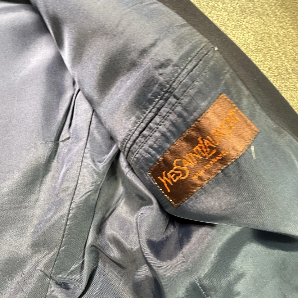 Yves Saint Laurent YSL Blazer Jacket Mens Navy wool Gold Buttons France Vtg 70s - Image 4 of 4