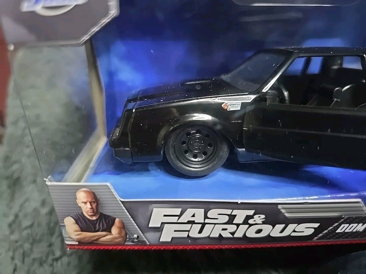 Jada BIGTIME KUSTOMS 車3台セット Amazon.com: Jada Toys Big Time Muscle 1:24 1987 Buick Grand