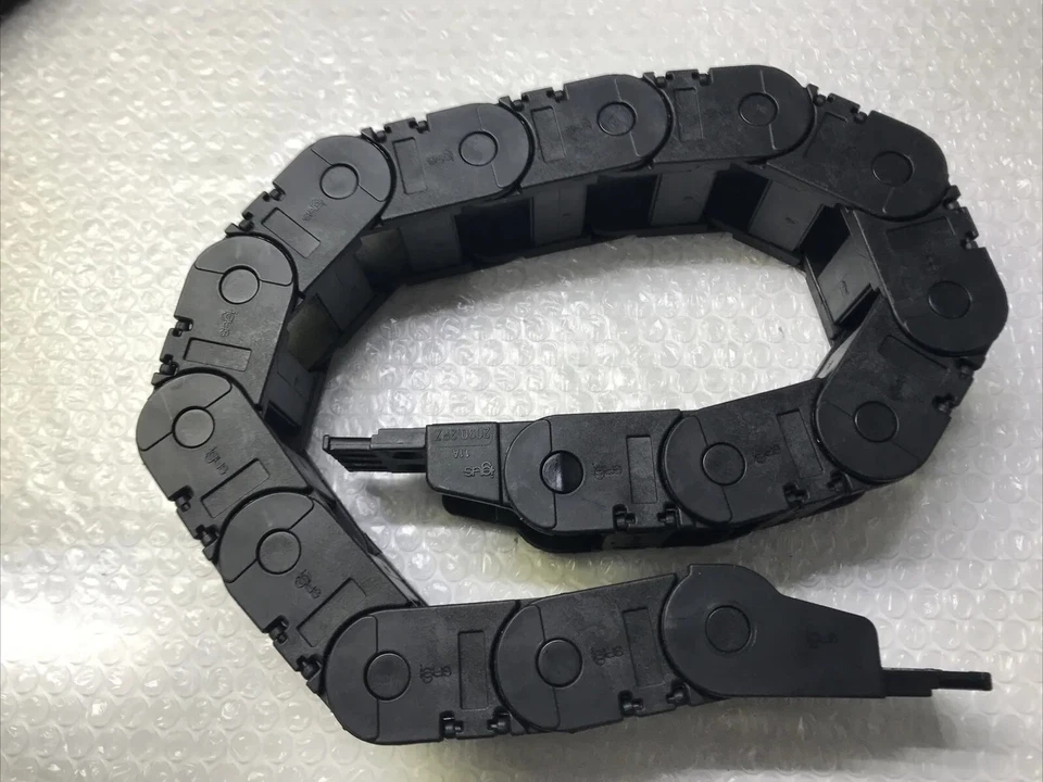 *Nuevos sistemas de cadena eléctrica igus 250-03-055-3MC 2x20 enlaces 4x15 enlaces 2x6 enlaces# Foto 3 de 4