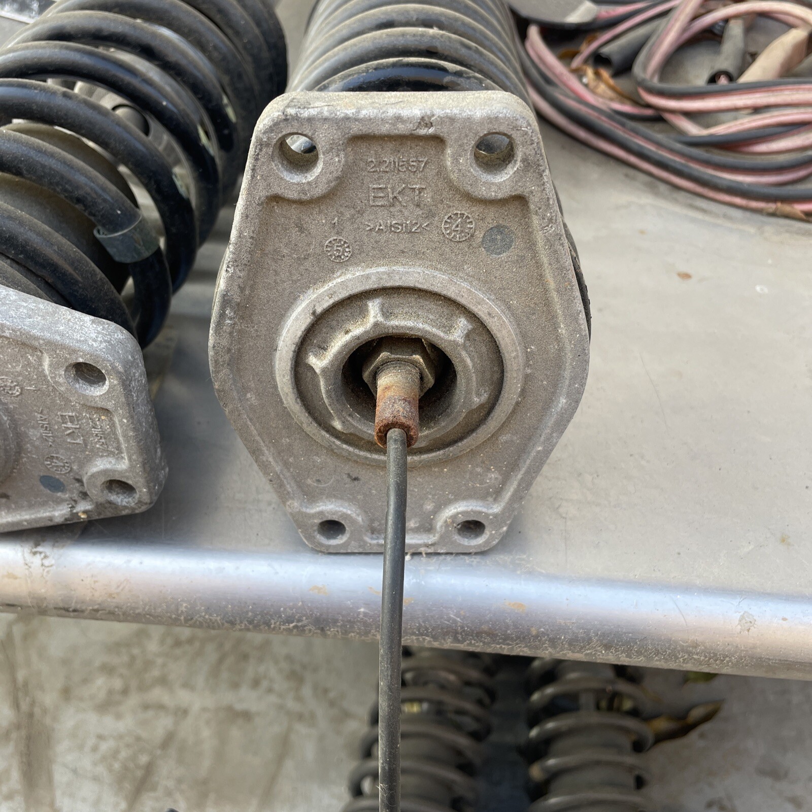 Maserati Quartroporte Shocks