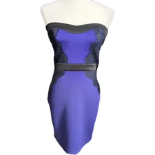 Guess Mixed Media Mini Sheath size 4 - (NWT)