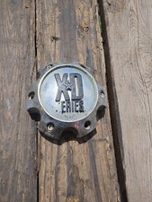 ONE USED XD SERIES CHROME CUSTOM CAP 1079L145...