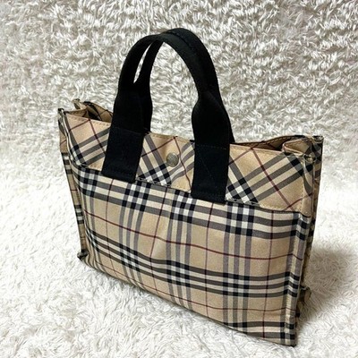 新品 未使用タグ付き BURBERRY BLUE LABAL かごバッグ 新品 未使用タグ付き BURBERRY BLUE LABAL かごバッグ