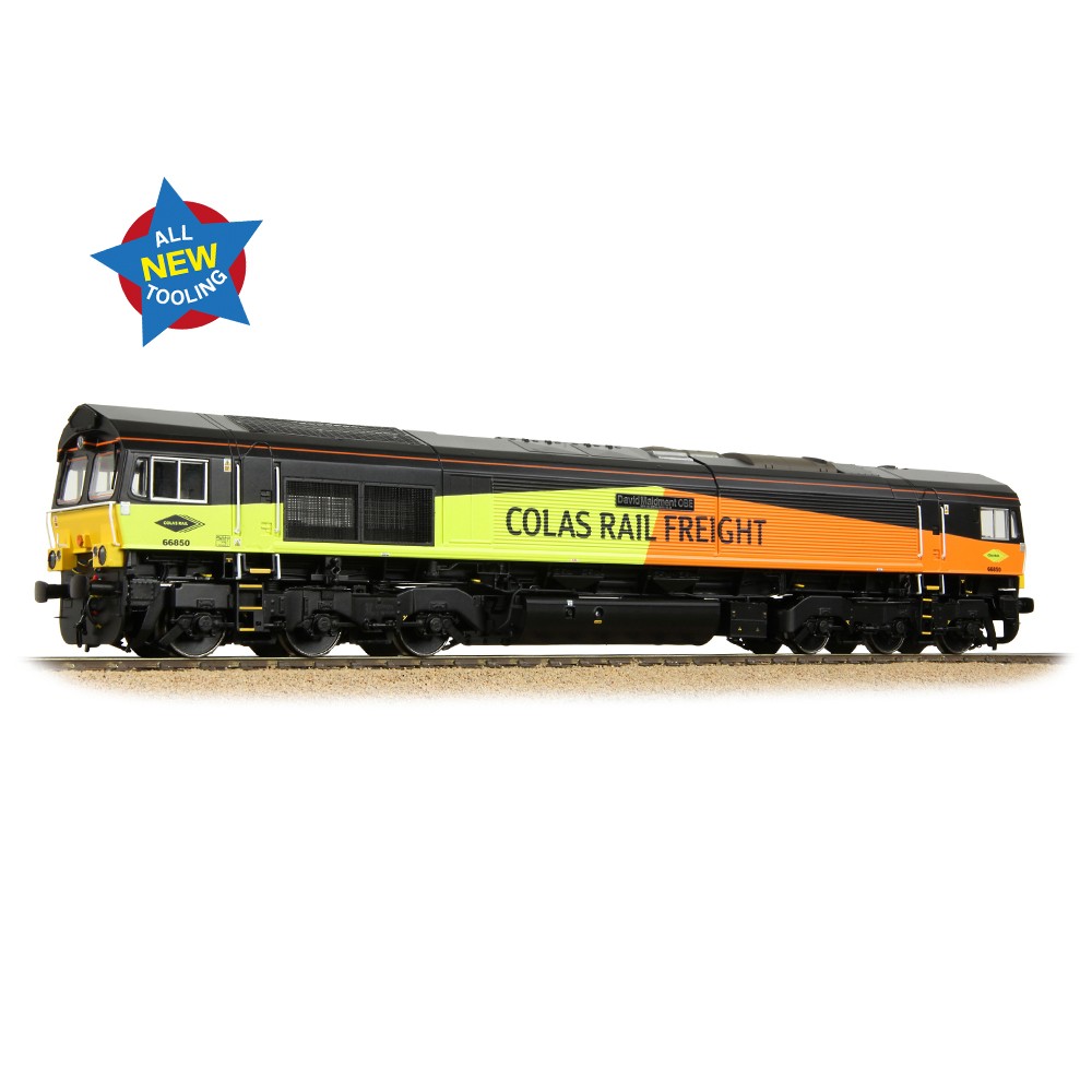 Bachmann 50-004A Class 66/8 66850 'David Maidment OBE' Colas Rail Freight - O...
