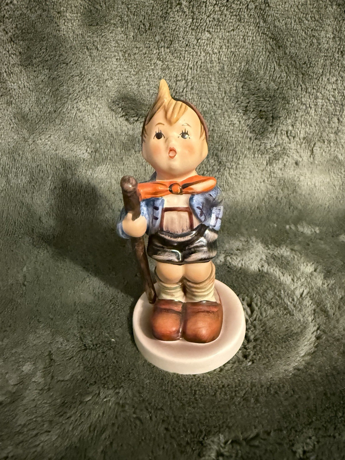 Vintage Goebel Hummel  Very Nice 16 2/0 Little Hiker