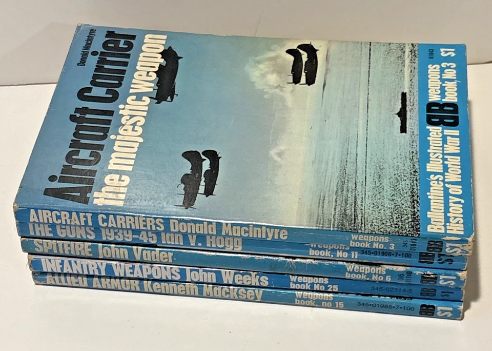 Ballantine's illustrated History of World War II Weapons/Vehicles 9 Book Lot Foto 3 de 4
