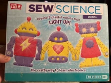 New Smart Labs SEW/SCIENCE GloBots Factory Sealed Make The Bots Glow STEM 8+
