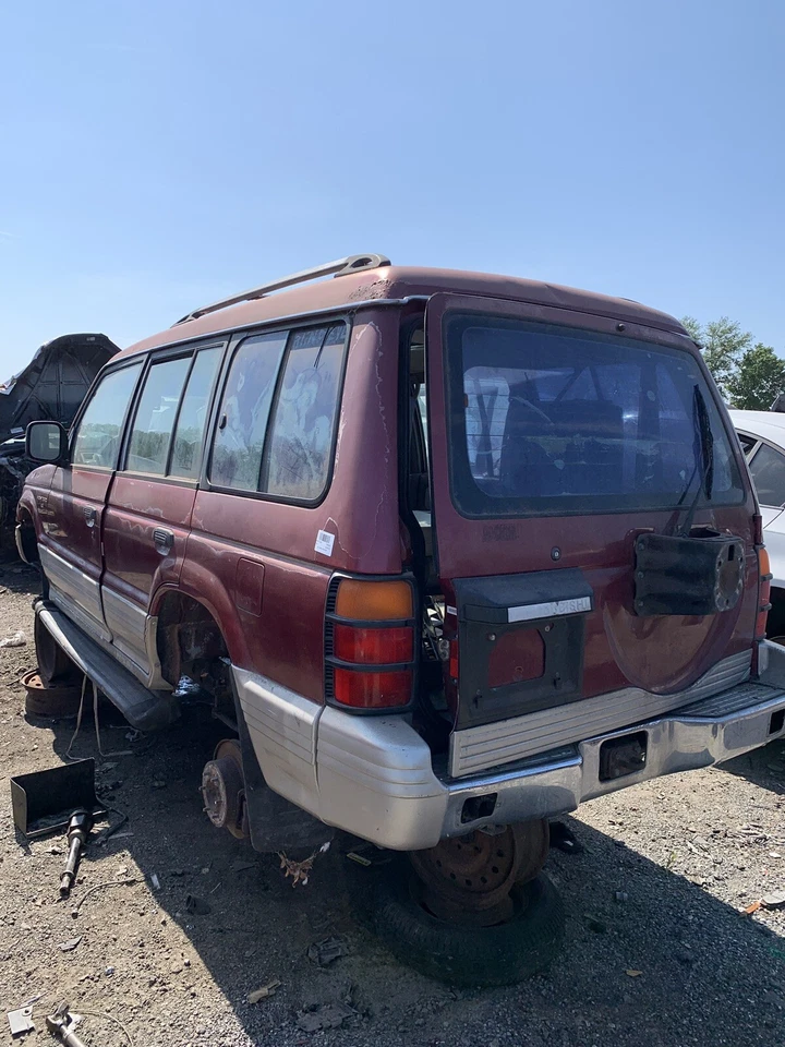 Mitsubishi Montero 1992-2000 OEM interior consola superior domo mapa bronceado claro Foto 2 de 4