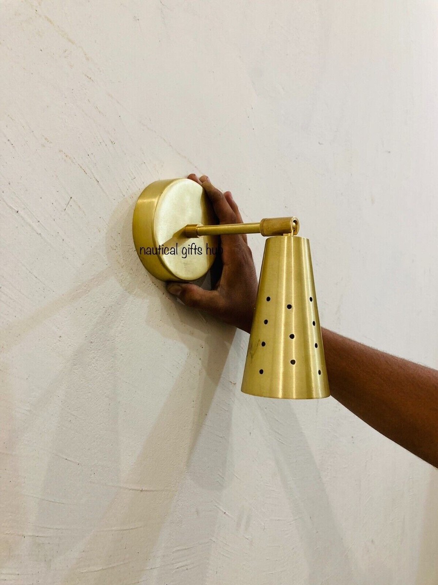 Atomic 50's 60's Style Mid Century Modern Bow tie Sigle Cone Wall