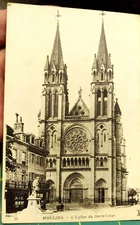 Vintage Postcard - Moulins L'Eglise du Sacre-Coeur Paris B2 - Unused in sleeve