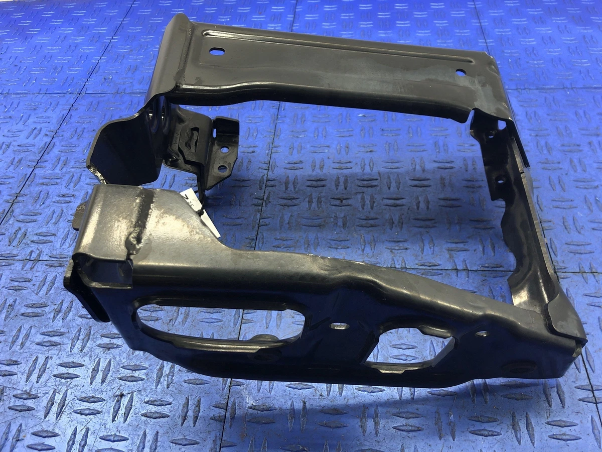 2016-2021 BMW 750I FRONT LEFT SIDE BUMPER SUPPORT BRACKER 