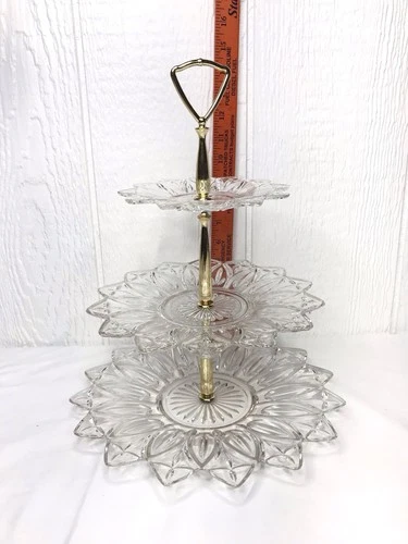 Vintage FEDERAL GLASS Lou Glazer 3 Tier Petal Glass Stand Server 11x14 PERFECT