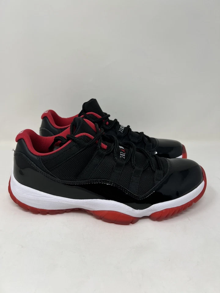Nike Air Jordan 11 Retro Low Bred 2015 Negro Rojo Verdadero Blanco 528895-012 Usado Foto 4 de 4