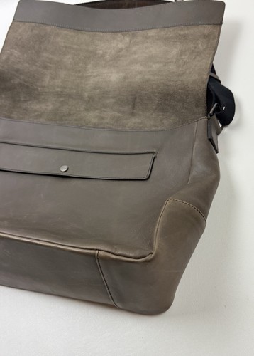 Shinola E/W Messenger Premium Navigator Leather RETAILS $795 #378 - Picture 3 of 10