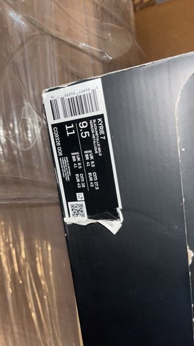 Size 9.5 - Nike Kyrie 7 Chinese New Year - Picture 8 of 9