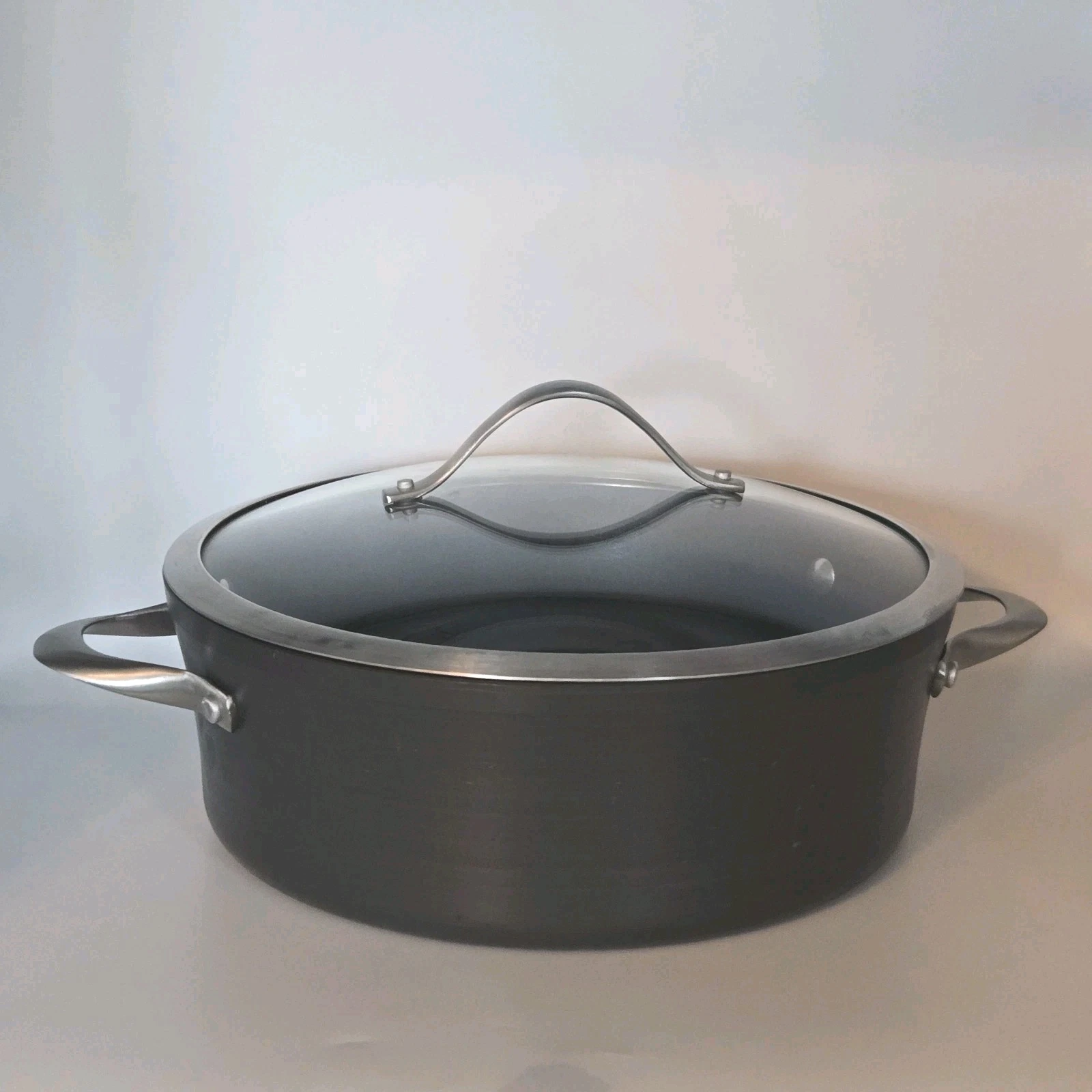 Calphalon 8785 Saucier/ Dutch Oven 5Qt (4.7L) w/Glass Lid 4"Deep •Gently Used 🔥