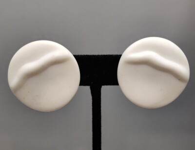 Large White Circle Wave Plastic Stud Post Earrings Jewelry Statement Costume 