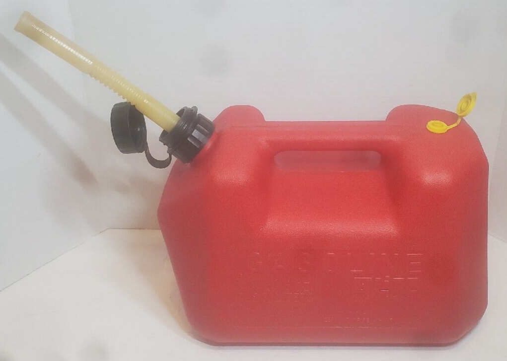 BLITZ 11815 PREBAN 21/2 GALLON VENTED PLASTIC 2 GAL 8 OZ GAS CAN W