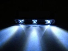 Luce Targa Moto Universale 12V - 3 LED Gialli Per Sicurezza, Facile Installazione