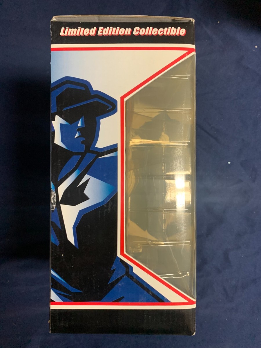 DEREK JETER Forever Collectibles Limited Edition Bobblehead