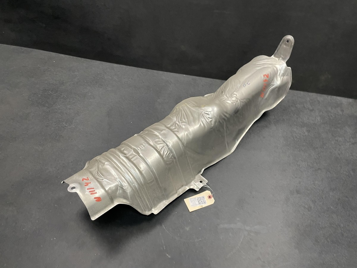 Front Exhaust Heat Shield 2019 Nissan Sentra 74751-3SG0A 2013 2014