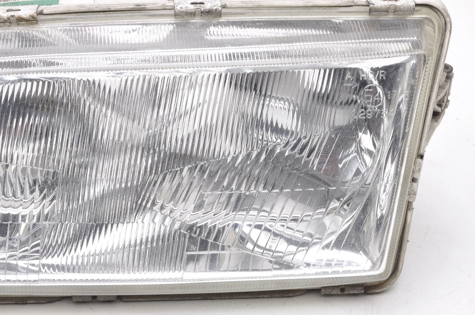 VOLVO V40 1.9 DI 115PS Scheinwerfer vorne links XENON Licht 30859758 - Bild 3 von 4