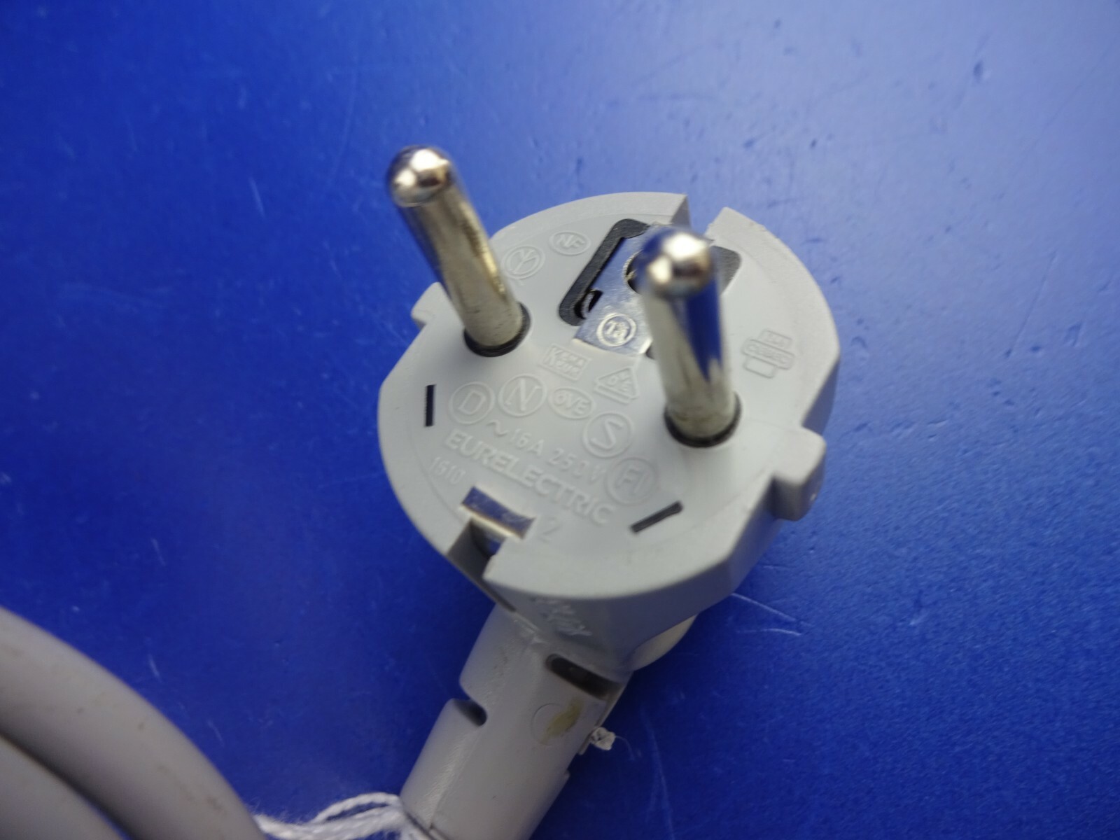 Siemens Extraklasse Vario Perfect WNM 52 > Netzkabel + Filter  