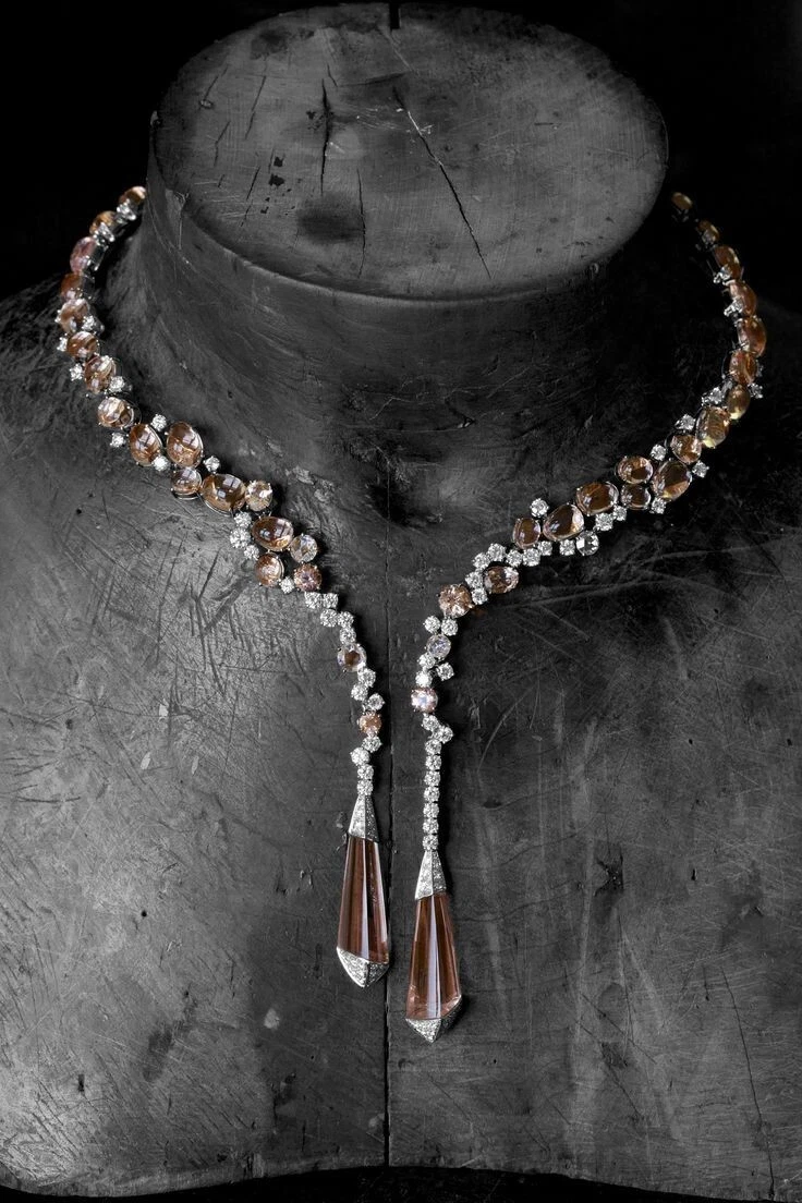 Expensive necklace sale for women