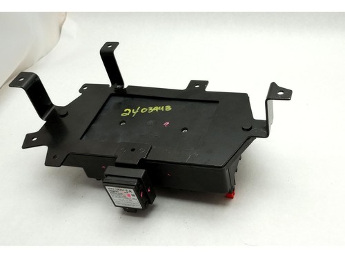 Jaguar XK XKR X150 Rear Relay Cabin Fuse Box 4.2L V8 Fits 2007 2008 2009 07 08 - Picture 6 of 12