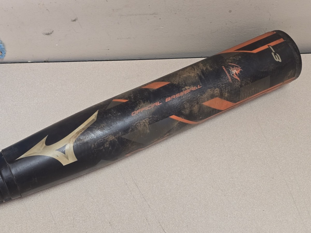 Mizuno Maxcor BBCOR Model 340350 33” 30oz 2 5/8” Barrel Baseball