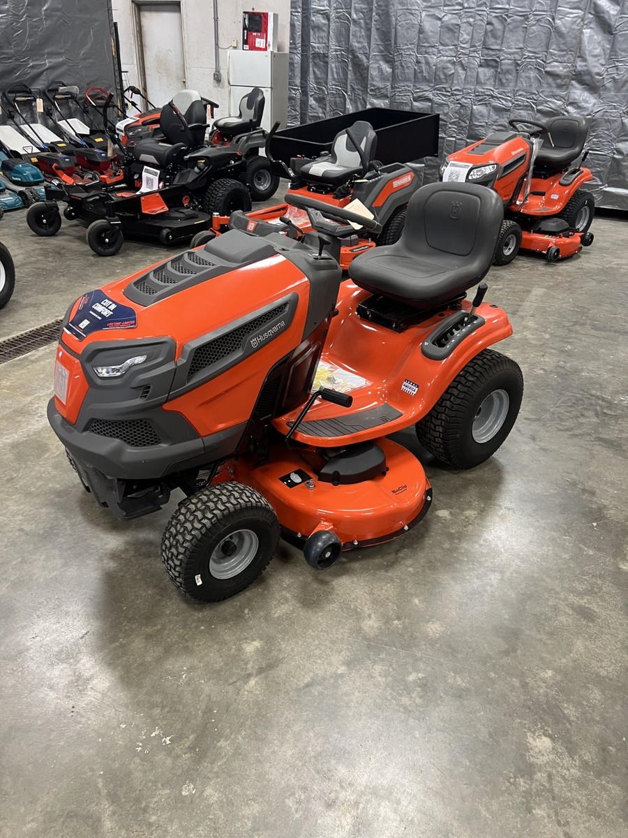Husqvarna YTH22V46 22hp Briggs 46in Riding Mower 960450061