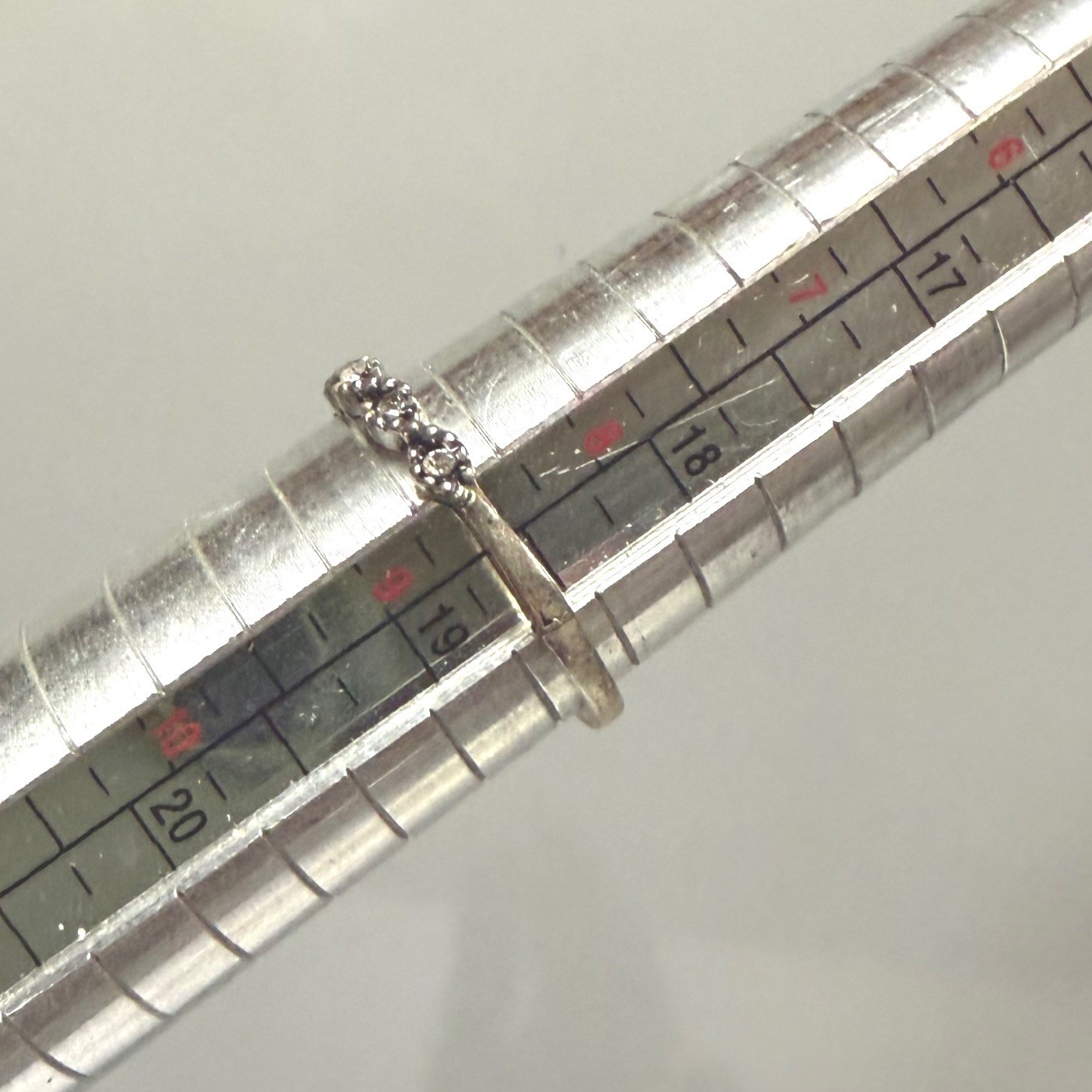 Silver Tone Band Stackable Ring Sparkling Clear S… - image 4