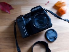 Minolta DiMAGE A1 Bridgekamera – Zubehörpaket inkl. Kameratasche – guter Zustand