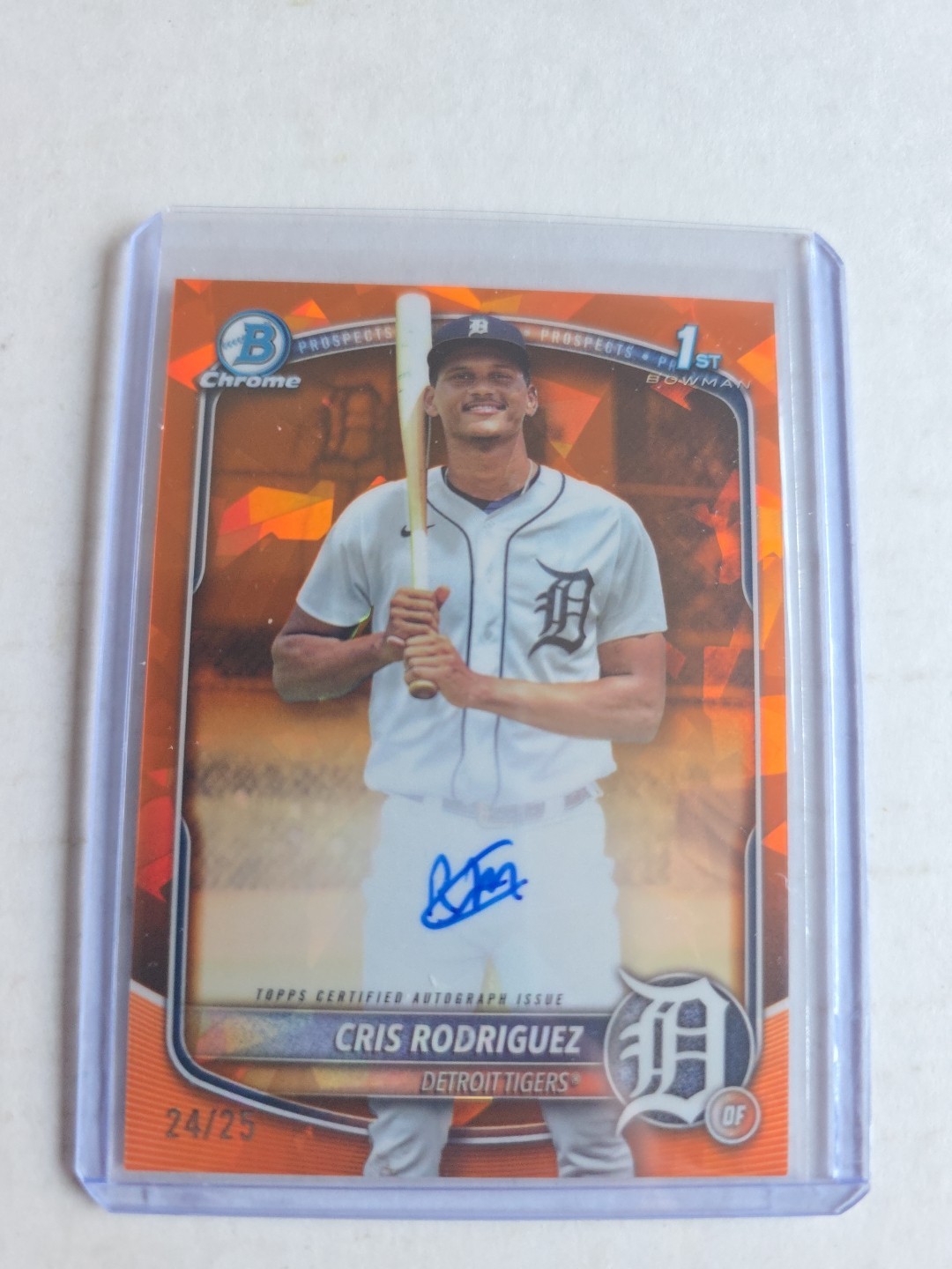2025 Bowman Chrome Sapphire Cris Rodriguez 1st Autograph Orange/25 Detroit