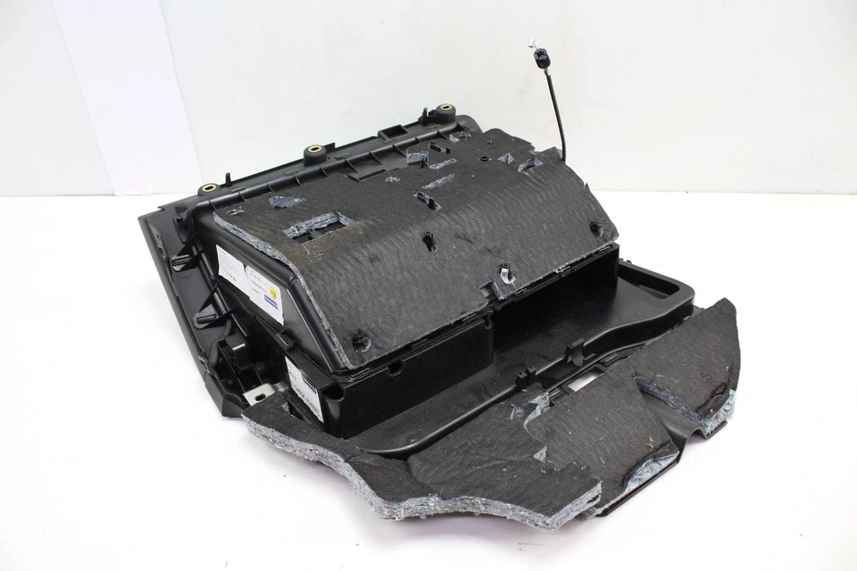 2005-2011 AUDI A6 QUATTRO - Glove BOX 4F1880302 - Image 2 of 4