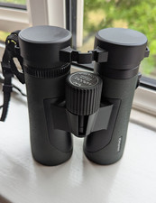 Hawke Vantage 8x42 Binocular - Green (34122) boxed
