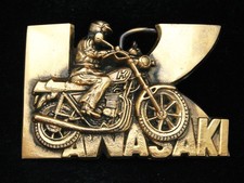 OG05175 NOS VINTAGE 1970s KAWASAKI MOTORCYCLES SOLID BRASS BARON BUCKLE