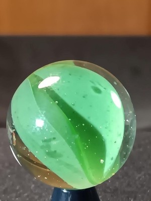 1'' Vitro Lighter Lime 4 Panel Cat-Eye Shooter Boulder NM Serious Marble A824