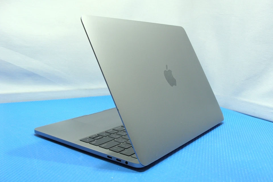 Apple MacBook Pro A1989 (2019) 13.3" Core i5-8279U 2.4GHz 8GB 256GB MV962LL/A - Image 3 of 4