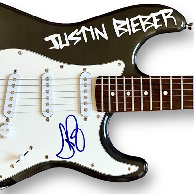 Justin Bieber Signed Guitar Custom Graphics JSA COA Despacito
