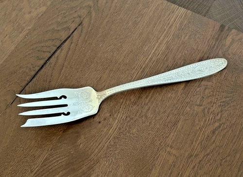 Wedgewood by International Sterling Silver LARGE MEAT SERVING Fork 9"  no mono