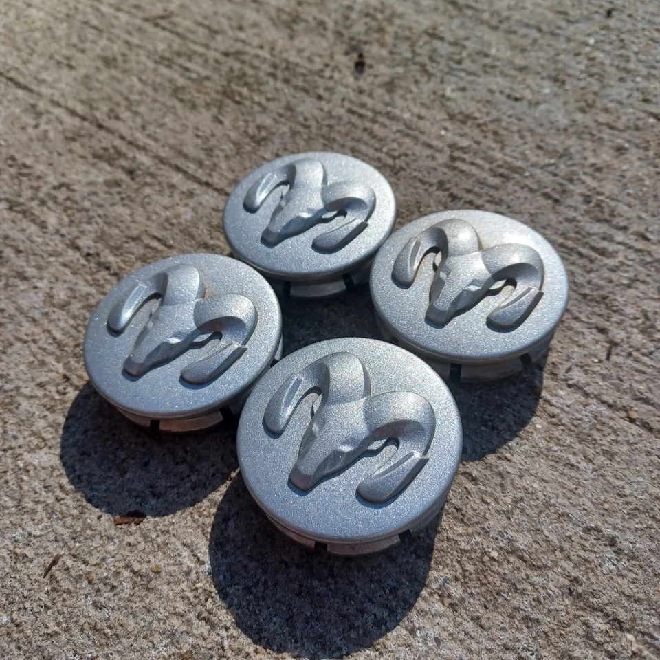 Dodge Caravan Dakota Stratus center cap set of 4, 2002-2011, p/n 0WG23TRMAA - Image 2 of 3