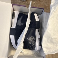 Nike LeBron Witness 8 TB College Navy/White Men  s Mid Top Lace-Up Sneaker
