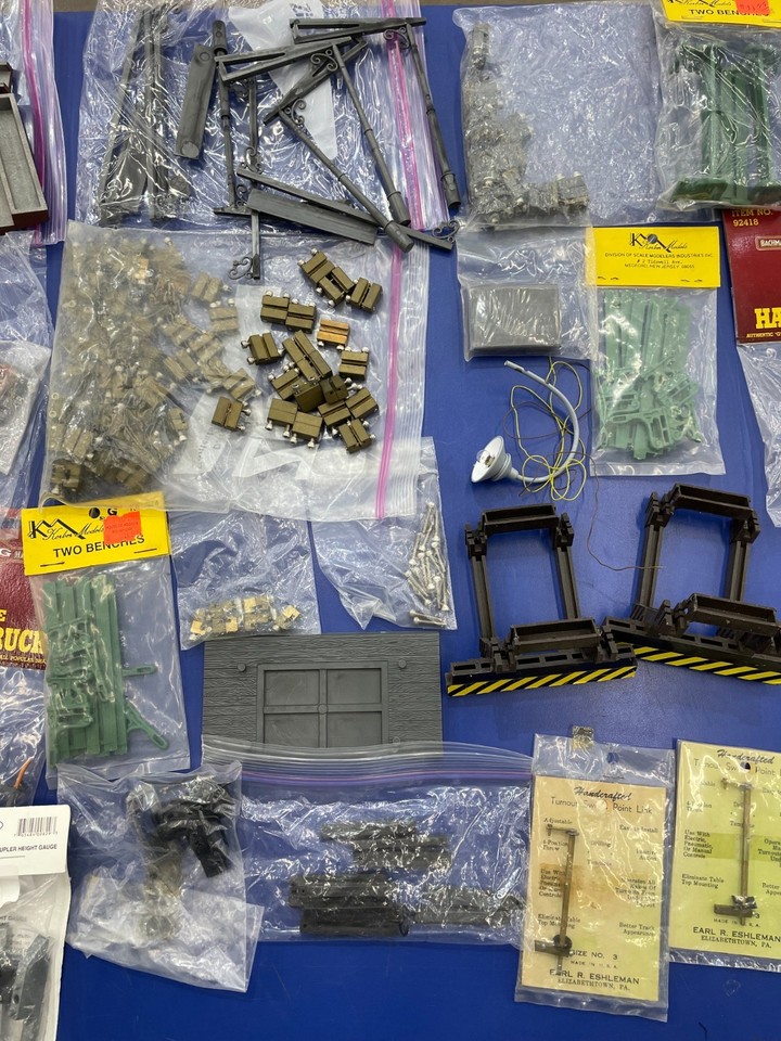 LGB G Scale Reversing Loop Track Set, Tracks - Canada