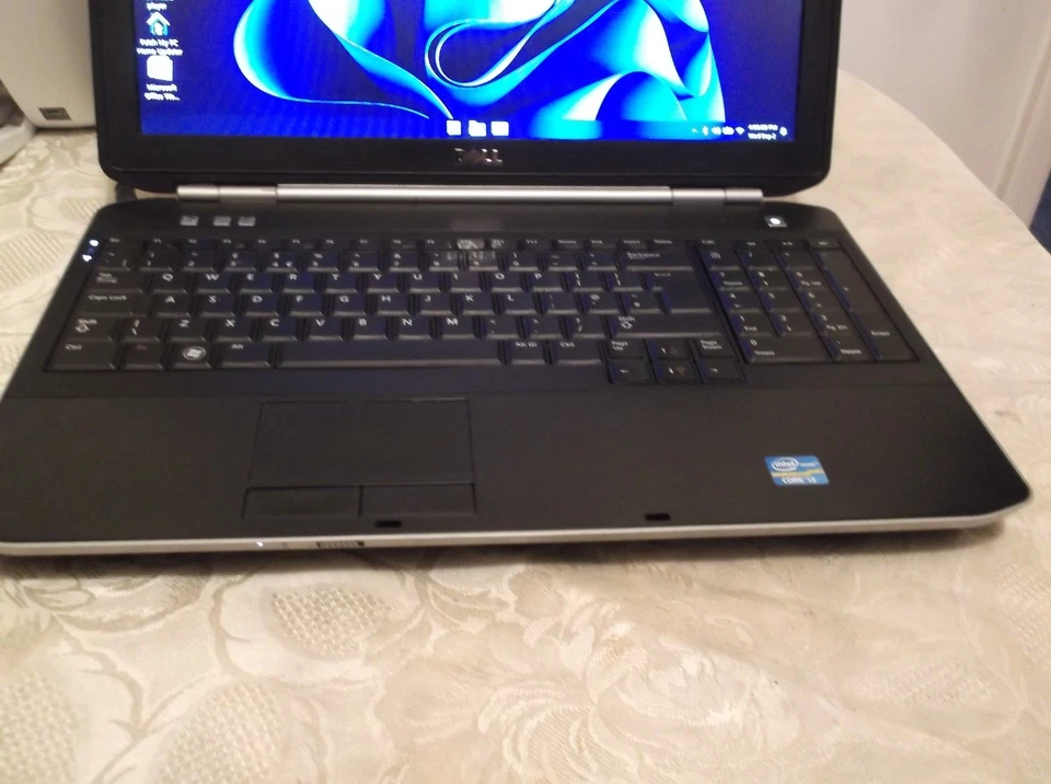 Dell Latitude E5520 · i3-2350M · 6GB · 1TB, photo 3 of 5