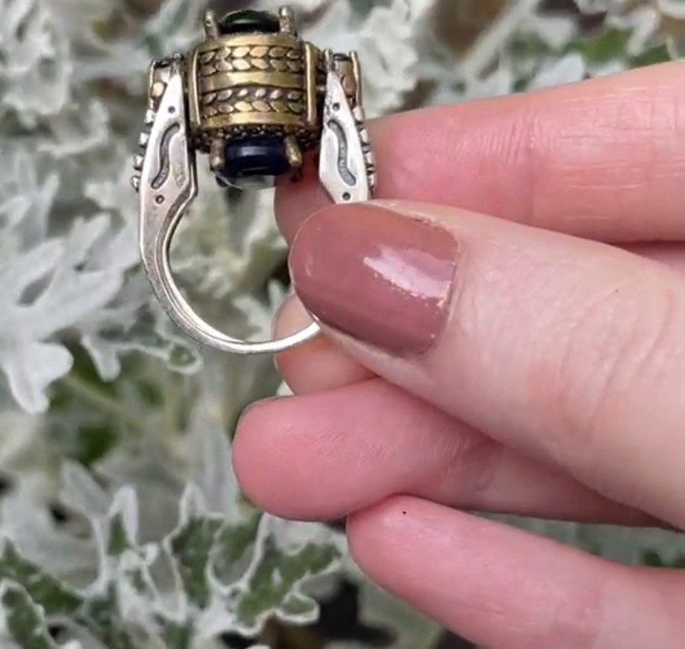 Reversible Two Tone Gemstone - image 7