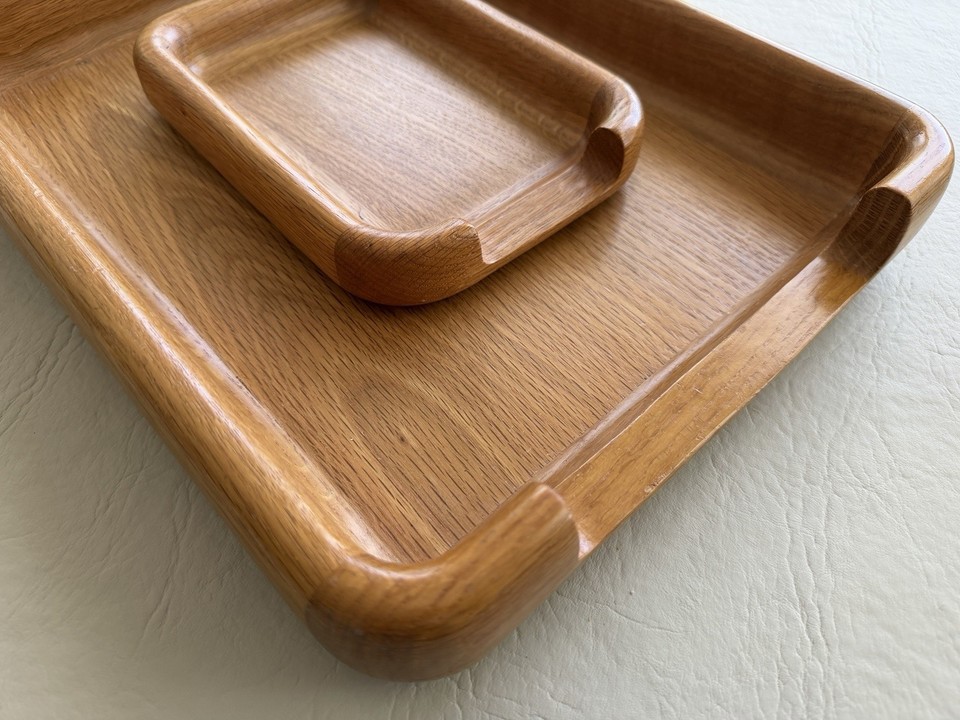 Rare Eldon Woodline oak desk set from the MCM era — warm wood grain with that Mad Men executive energy, and almost impossible to find as a matched pair.