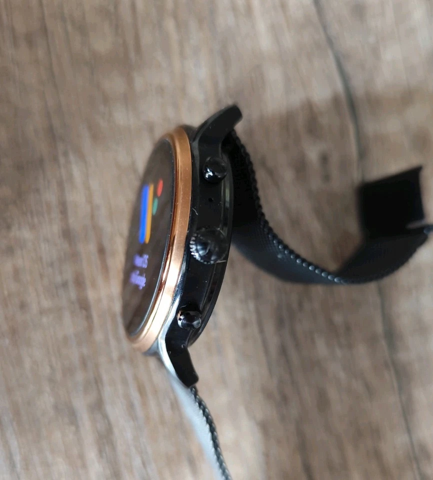 Fossil SmartWatch Damen DW 10F1 In Sehr Gutem Zustand Mit Milanaise Armband - Bild 3 von 4